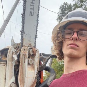 Meet your Posher, Thomas